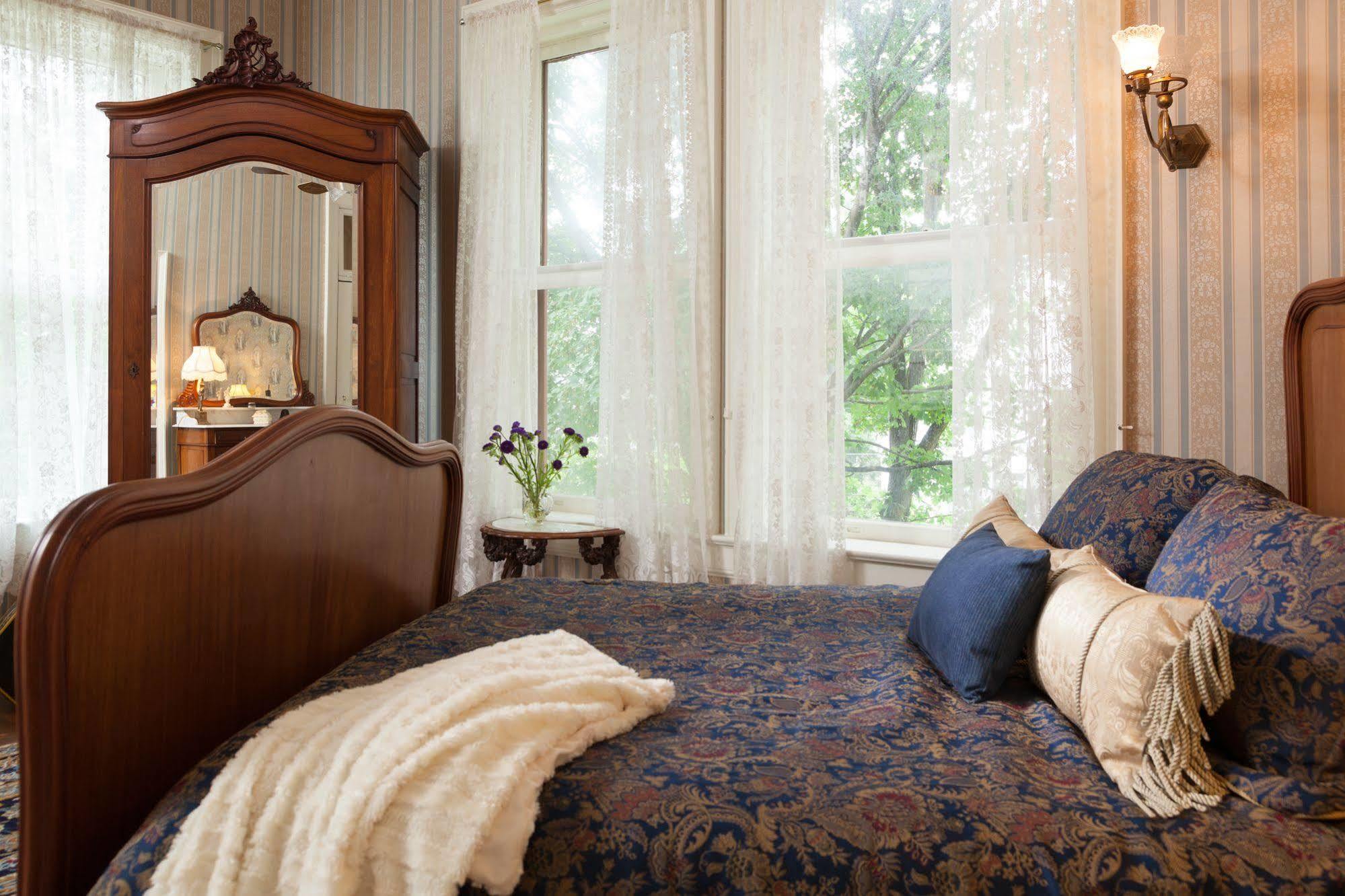 Vrooman Mansion Bloomington Buitenkant foto