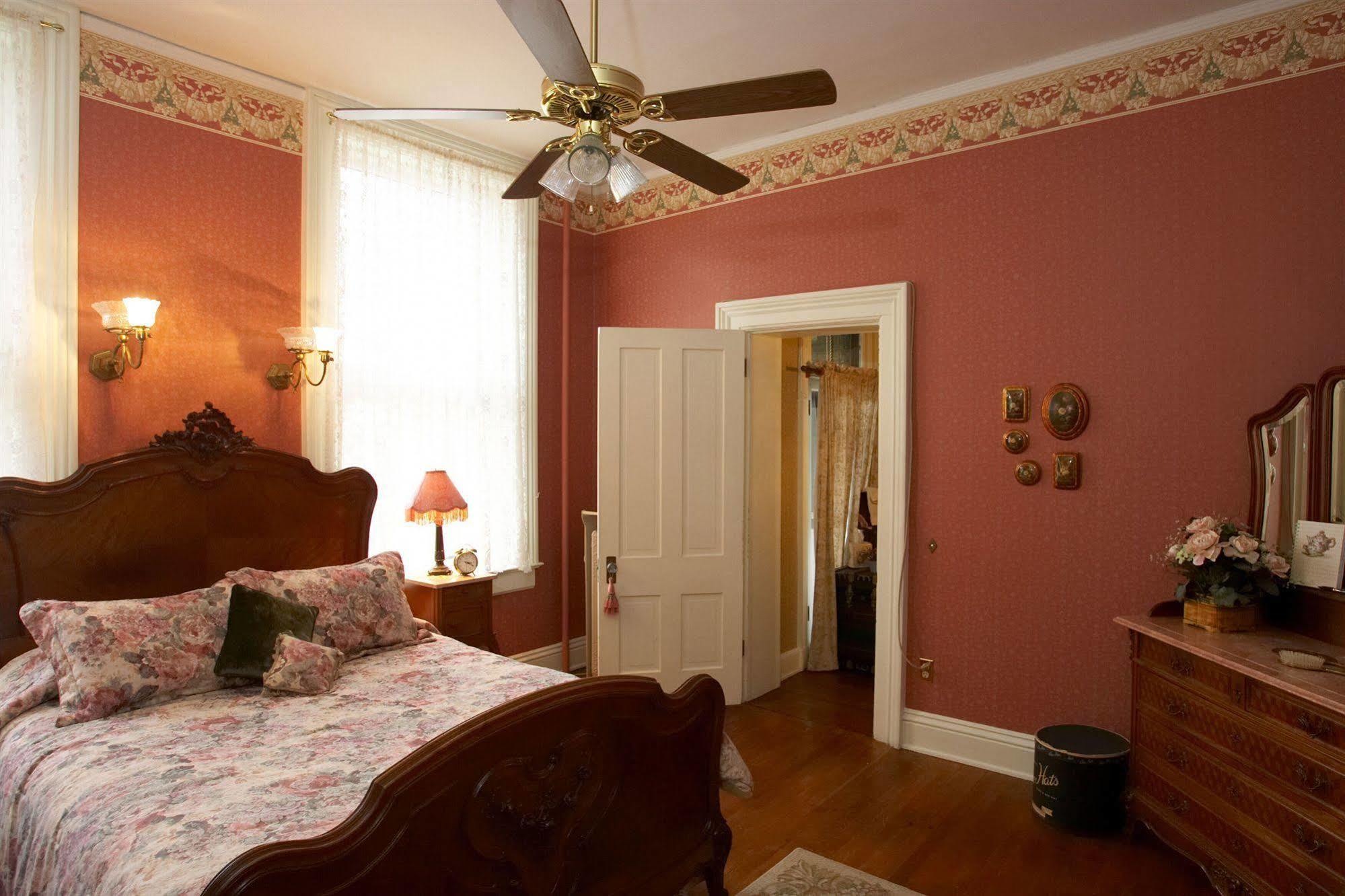 Vrooman Mansion Bloomington Kamer foto